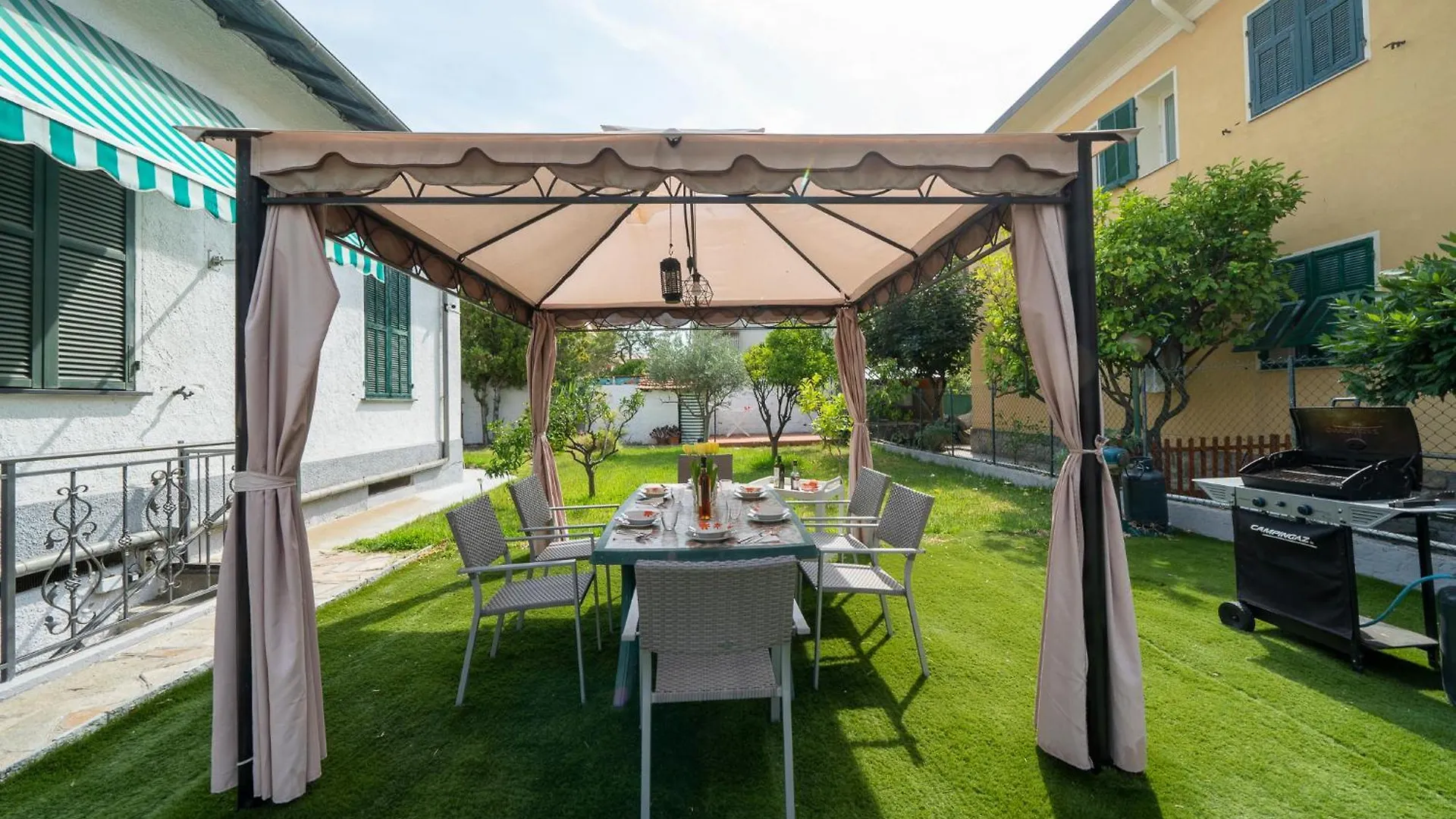 Villa Verde - 300M From Sea location